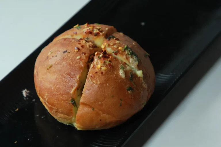 Herb-topped specialty bun