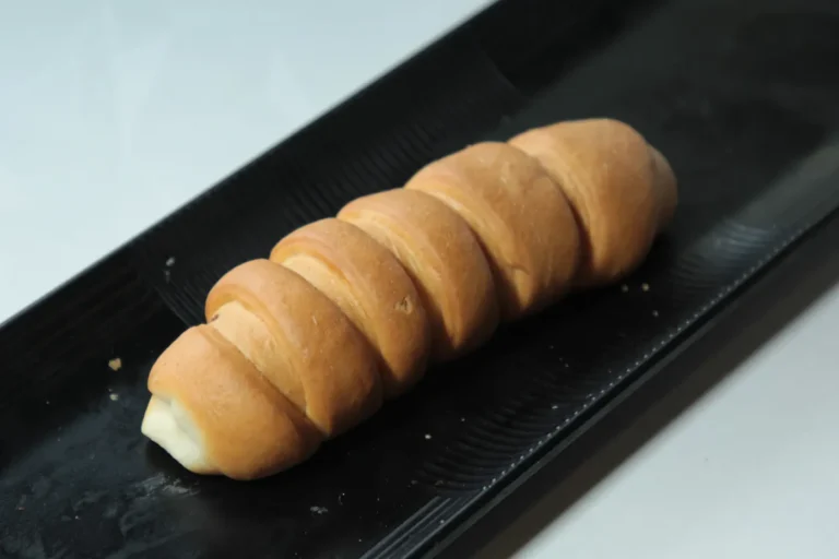 Golden spiral bun