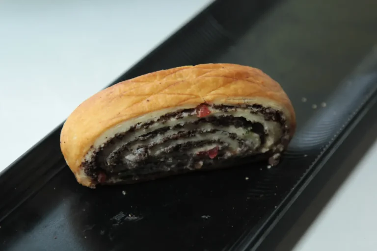 Swirl bun